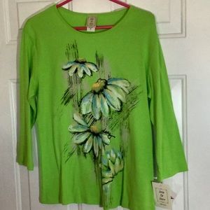 Jess & Jane Size M 3/4 Sleeve T Shirt, NWT